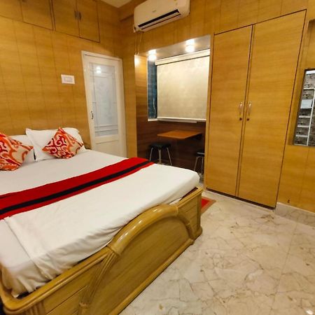 Kollolini Kolkata Bed and Breakfast Buitenkant foto