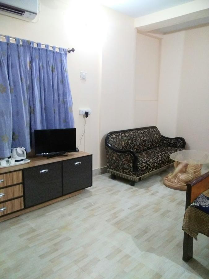 Kollolini Kolkata Bed and Breakfast Buitenkant foto